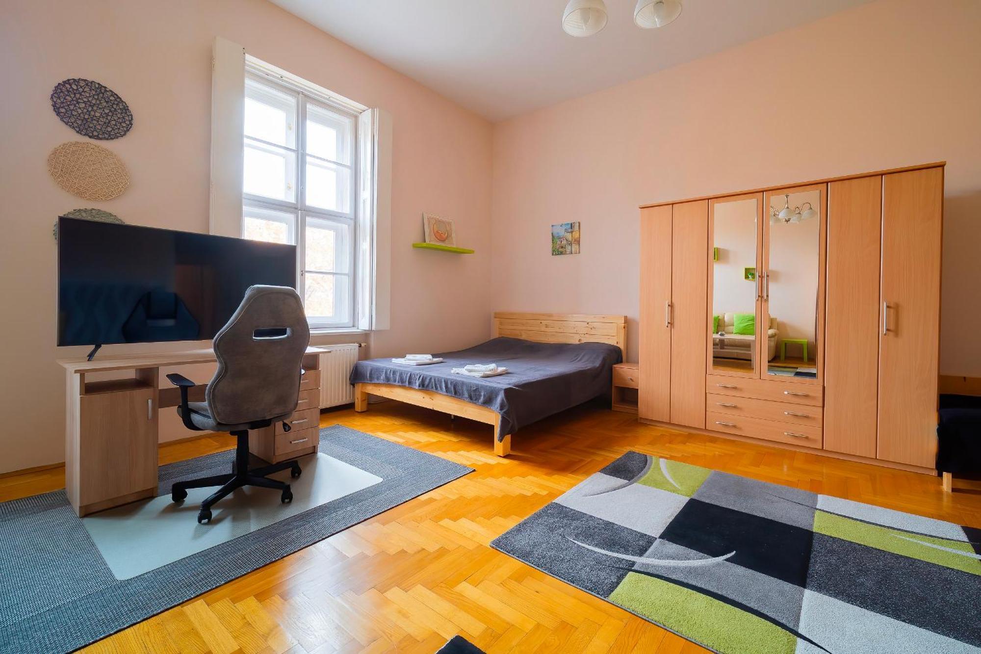 Tomka Apartman Szegedin Exterior foto